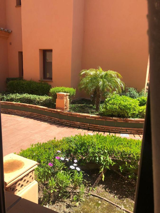 Elegant 2Br Apartment Puerto Banus Marbella Just 12 Minutes Away By G00Giemaps Estepona Extérieur photo