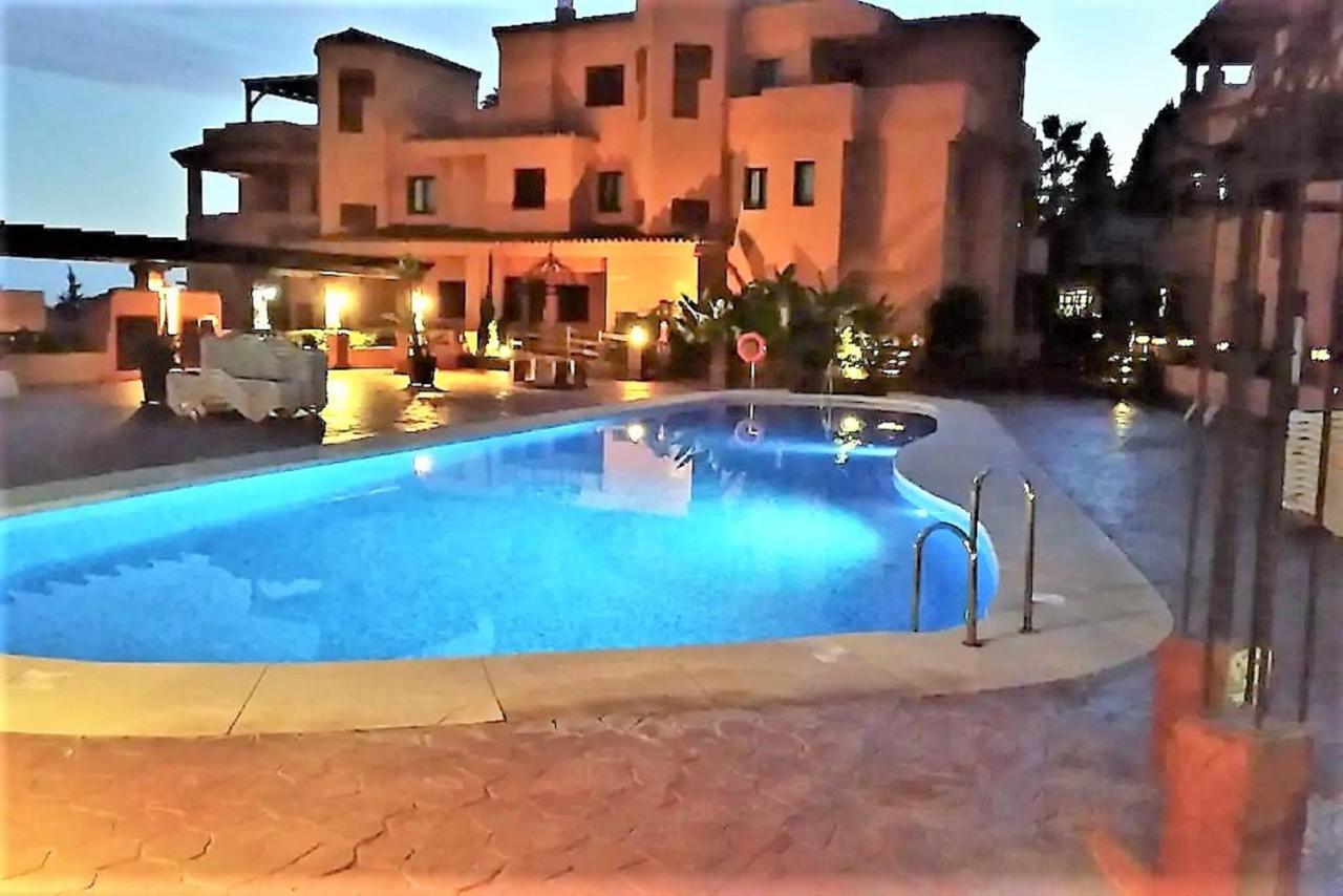 Elegant 2Br Apartment Puerto Banus Marbella Just 12 Minutes Away By G00Giemaps Estepona Extérieur photo